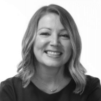 lynne funk headshot